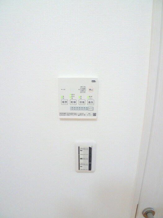 物件内観写真16　(内観写真)