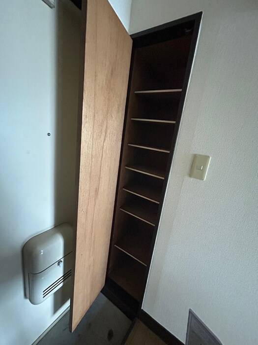 物件内観写真17　(靴箱)