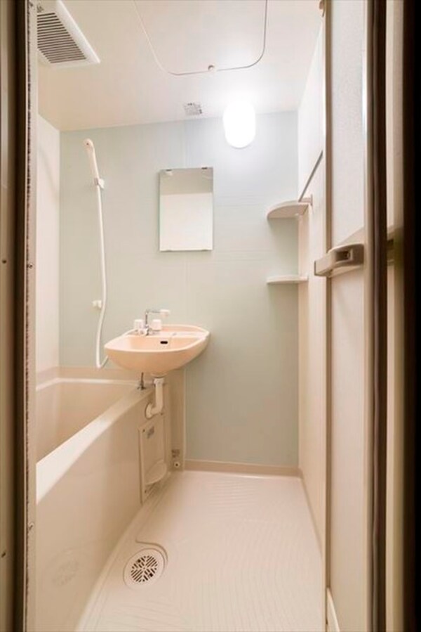 バス／シャワールーム等