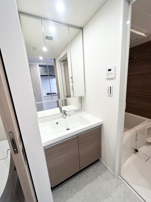 物件内観写真13　(洗面)