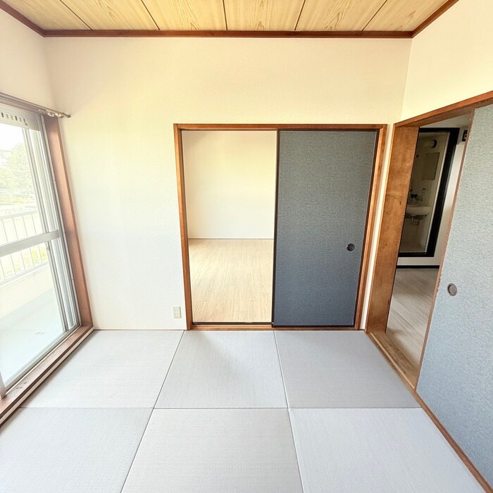 物件内観写真17　(居室)