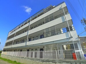 ハイツリバ－ランドⅡ外観写真