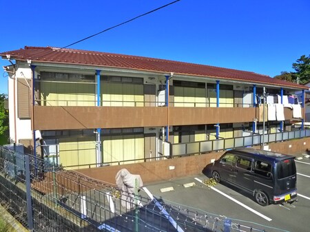 第二稲荷台ハイツ外観写真