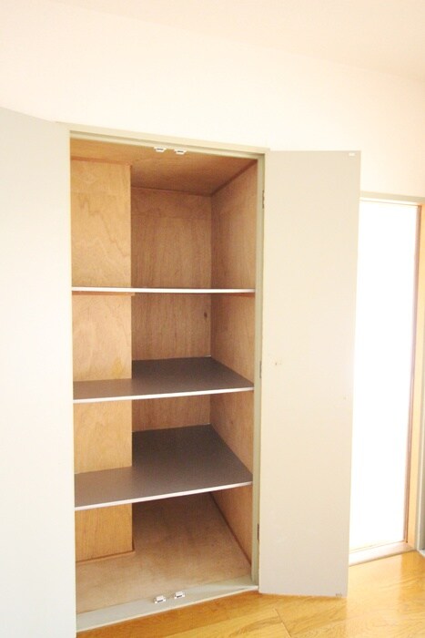 物件内観写真10　(収納)