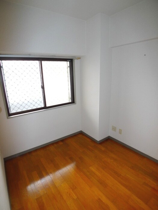 物件内観写真18　(室内からの展望)