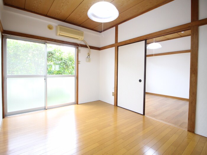 物件内観写真7　(居室)