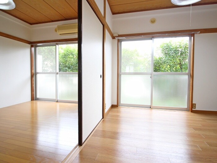 物件内観写真9　(居室)