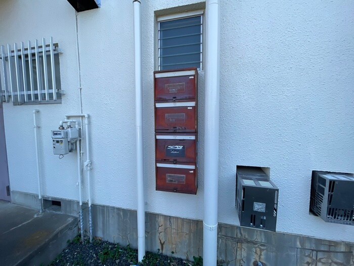 物件外観写真4　(エントランス部分)