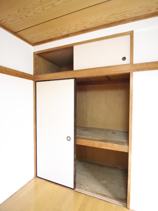 物件内観写真18　(収納)