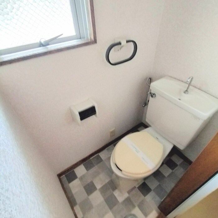 物件内観写真11　(トイレ)