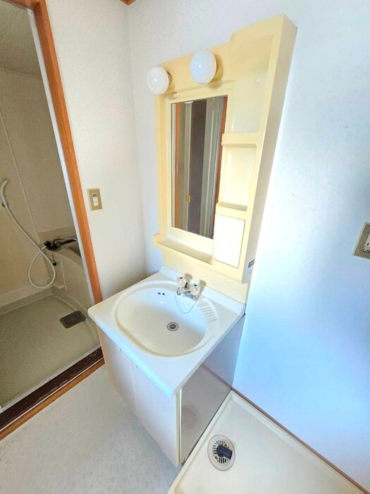 物件内観写真12　(洗面)