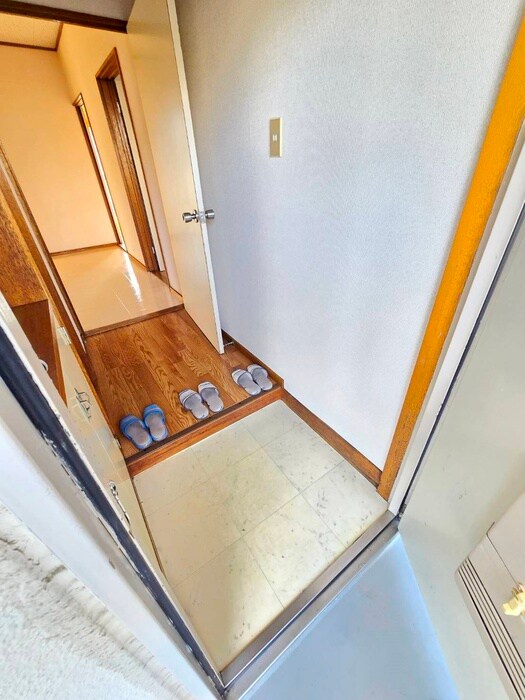 物件内観写真22　(玄関)