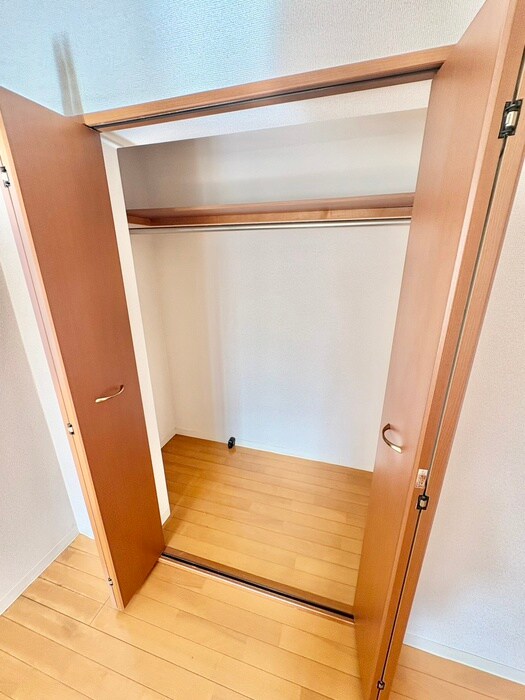 物件内観写真10　(収納)