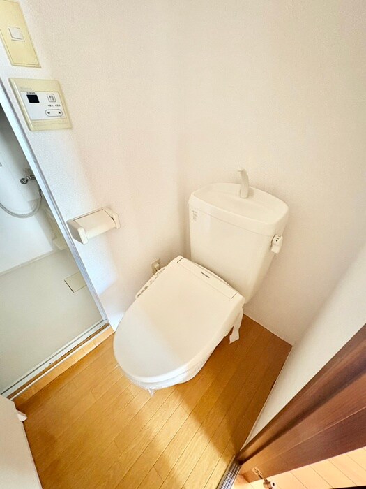 物件内観写真15　(トイレ)