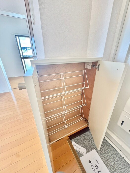 物件内観写真20　(靴箱)