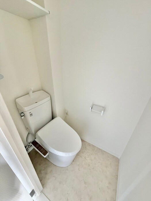 物件内観写真11　(トイレ)