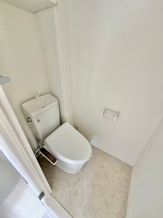 物件内観写真11　(トイレ)