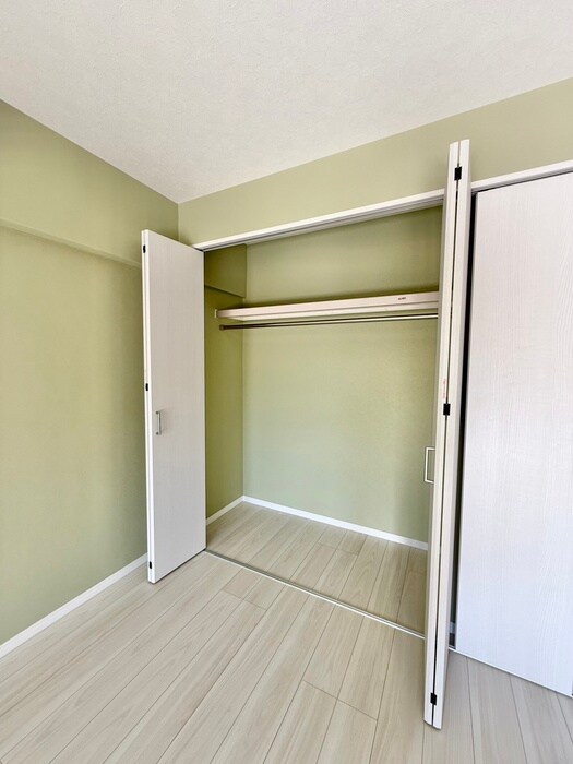 物件内観写真12　(収納)