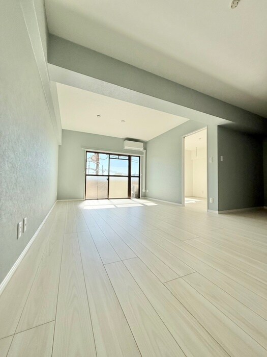 物件内観写真22　(居室)