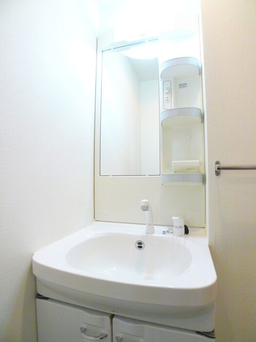 物件内観写真11　(洗面)