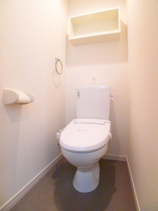 物件内観写真13　(トイレ)