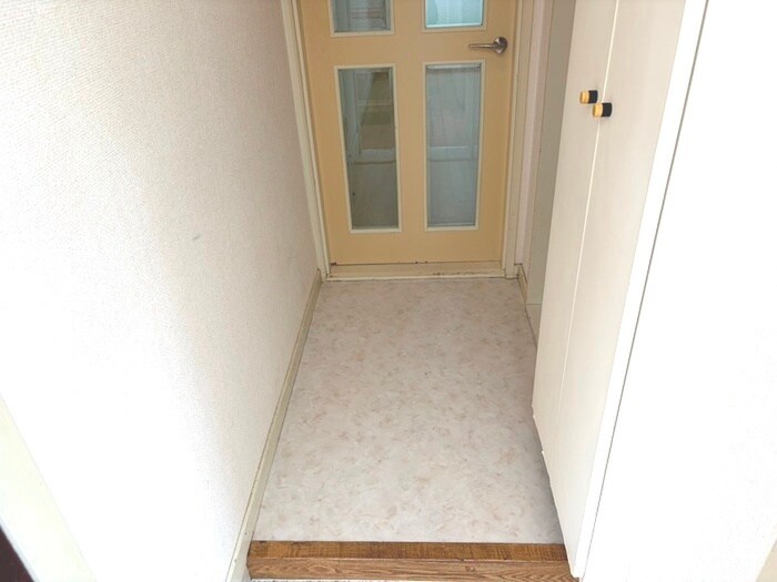 物件内観写真12　(廊下)