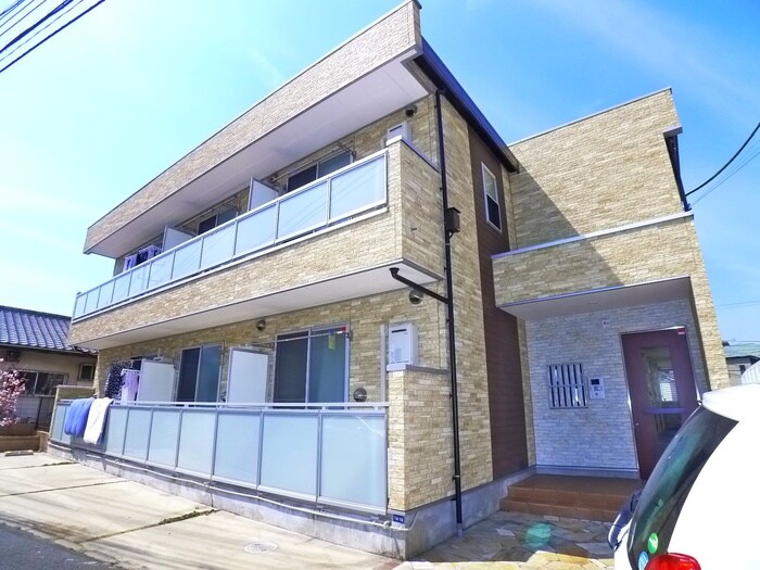 物件外観写真1　(外観写真)