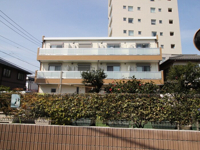 物件外観写真3　(外観写真)