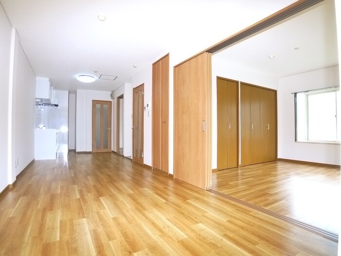 物件内観写真12　(居室)