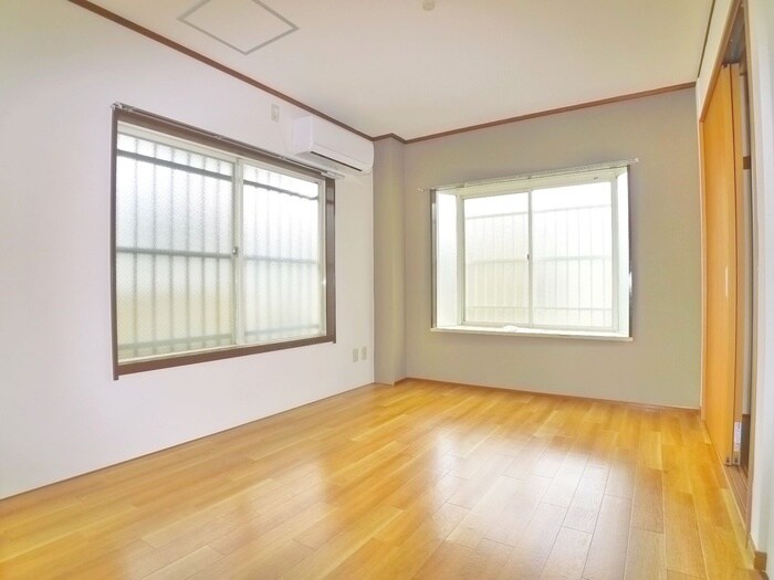 物件内観写真14　(居室)