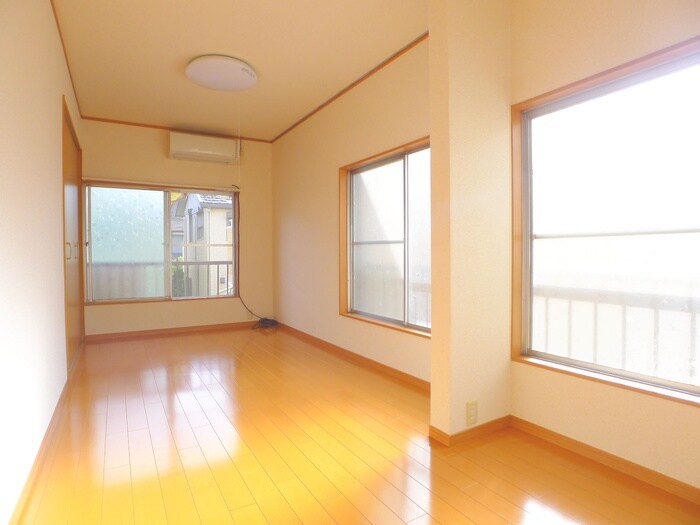 物件内観写真7　(居室)