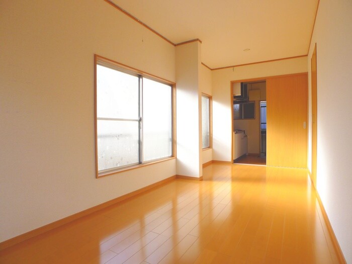 物件内観写真10　(居室)