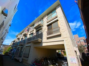 鴻和ハクエハイツ外観写真