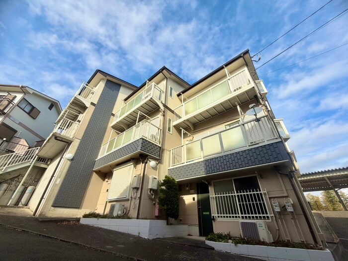 パストラルいしいの物件外観写真