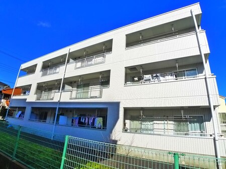 ファーレン根岸台外観写真