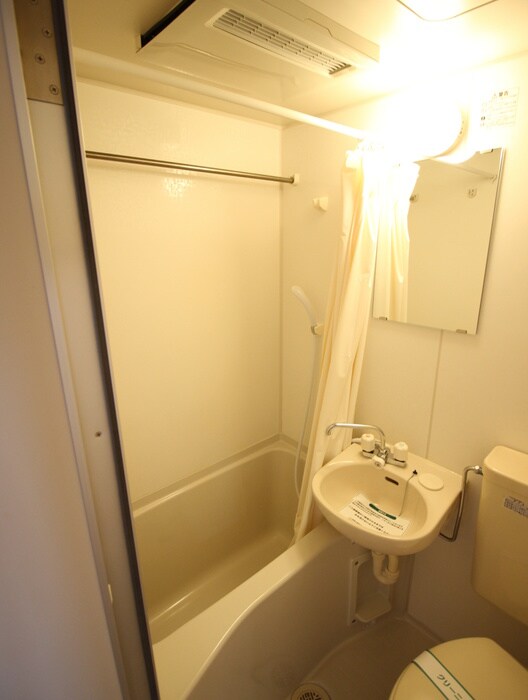 物件内観写真12　(バス／シャワールーム等)