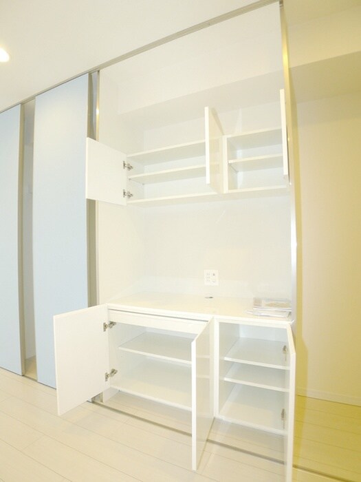 物件内観写真14　(収納)