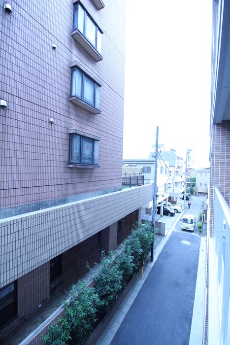 物件内観写真14　(室内からの展望)