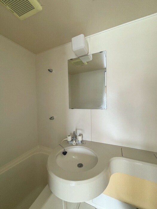 物件内観写真10　(洗面)