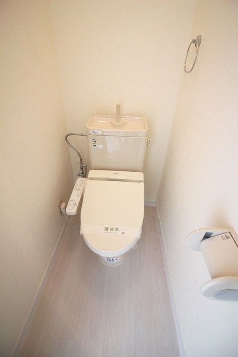 物件内観写真13　(トイレ)