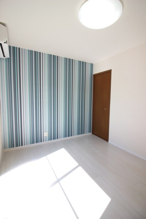 物件内観写真18　(居室)