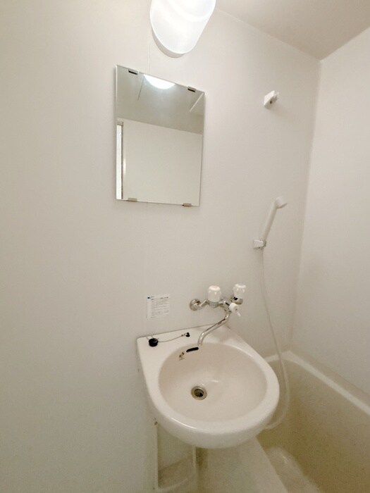 物件内観写真13　(洗面)