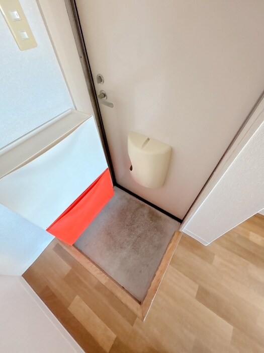 物件内観写真21　(玄関)