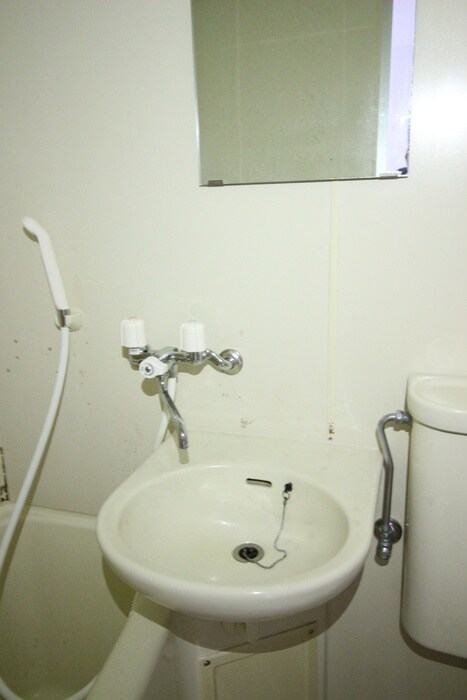 物件内観写真10　(洗面)