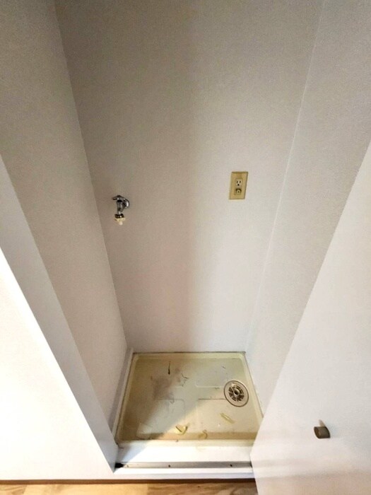 物件内観写真20　(洗濯機置場)