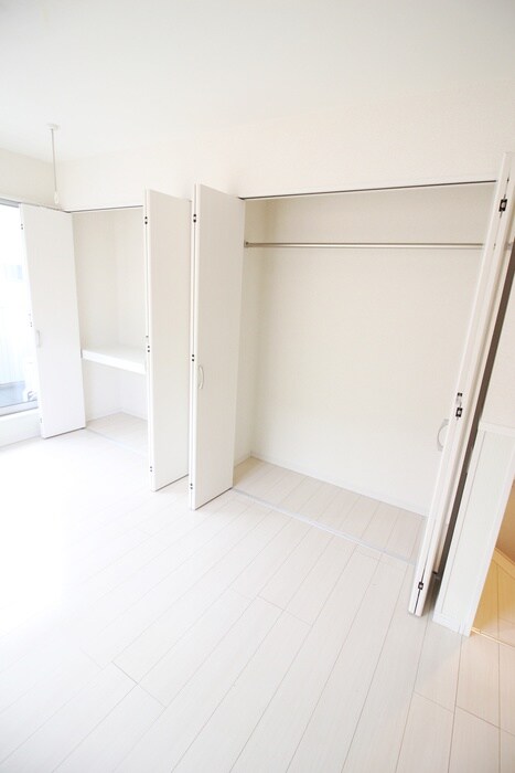 物件内観写真14　(収納)