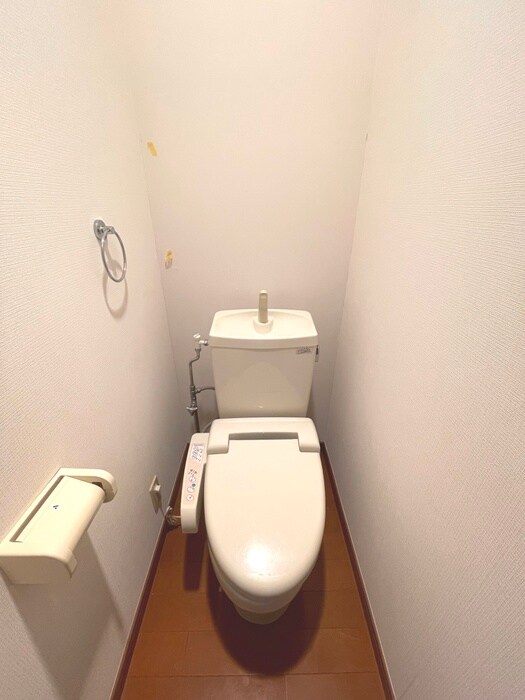 物件内観写真11　(トイレ)