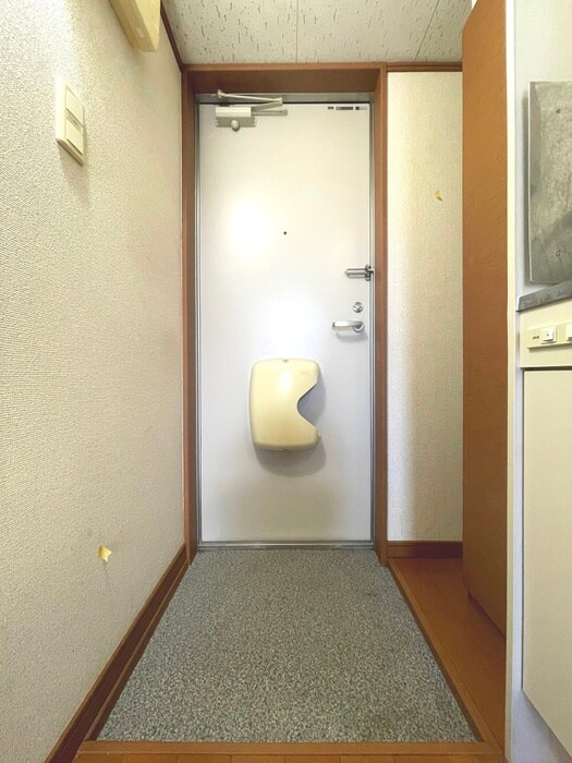 物件内観写真19　(玄関)