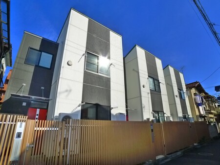 Ｔｒｉｂｕｔｅ市川外観写真