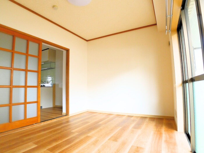 物件内観写真7　(居室)